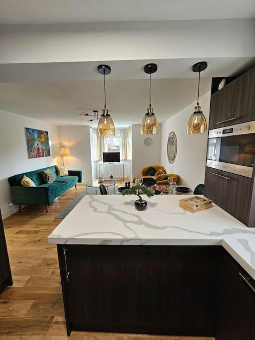 Comfortable Two Bedroom Flat Hove Exteriér fotografie